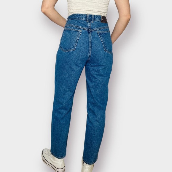 90s Gloria Vanderbilt Medium Wash Jeans - Picture 6 of 6